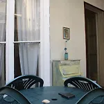 Auberge de jeunesse Bed & Art *