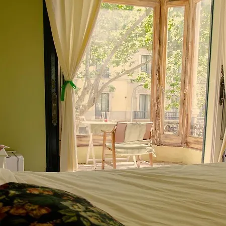 Bed & Art برشلونة