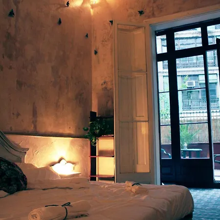 Vandrerhjem Bed & Art